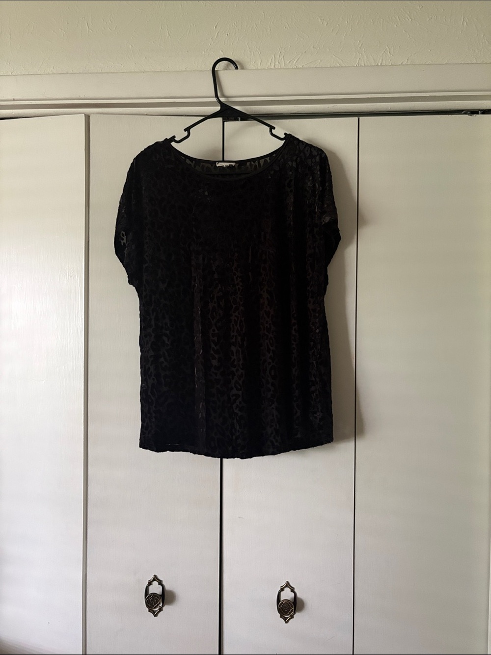 JODIFL Black Velvet Burnout Short Sleeve Tee